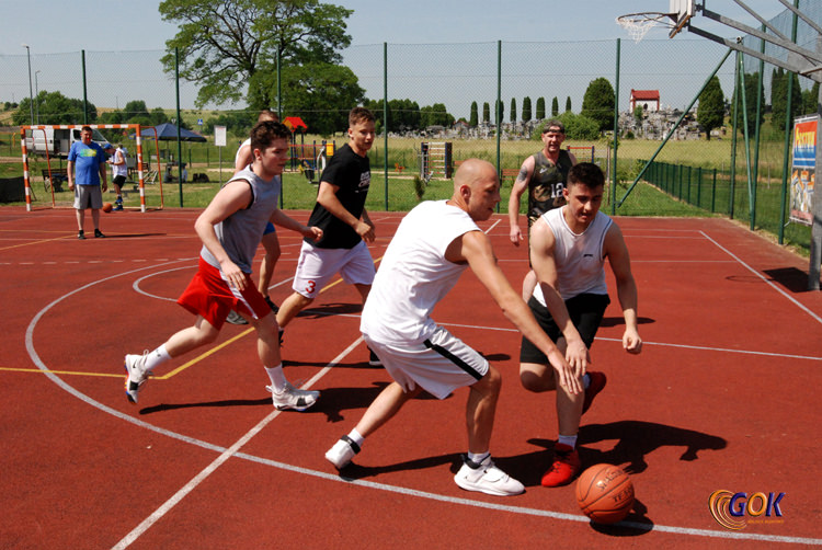 IV Turnieju Koszykówki Ulicznej Streetball o Puchar Gminy Miejsce Piastowe
