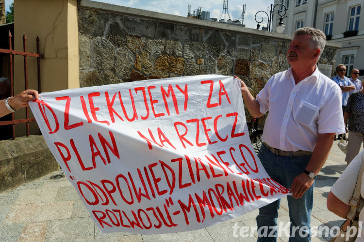 Marsz poparcia dla rządu Beaty Szydło w Krośnie