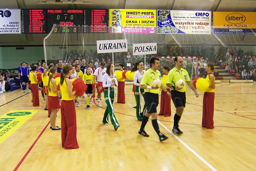 Międzynarodowy turniej w futsalu na hali MOSiR w Krośnie