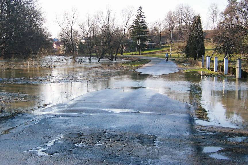 Powódź w Krośnie - marzec 2006