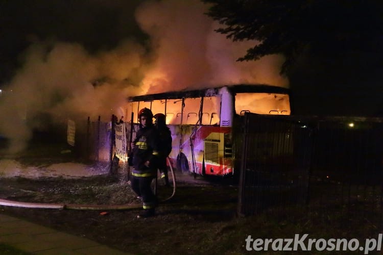 Pożar autobusu na dworcu