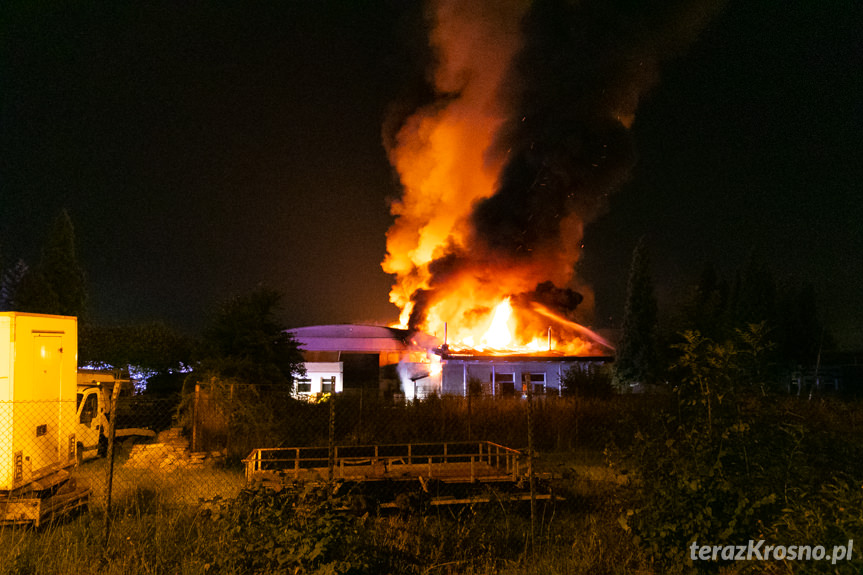 Pożar hali w Krośnie