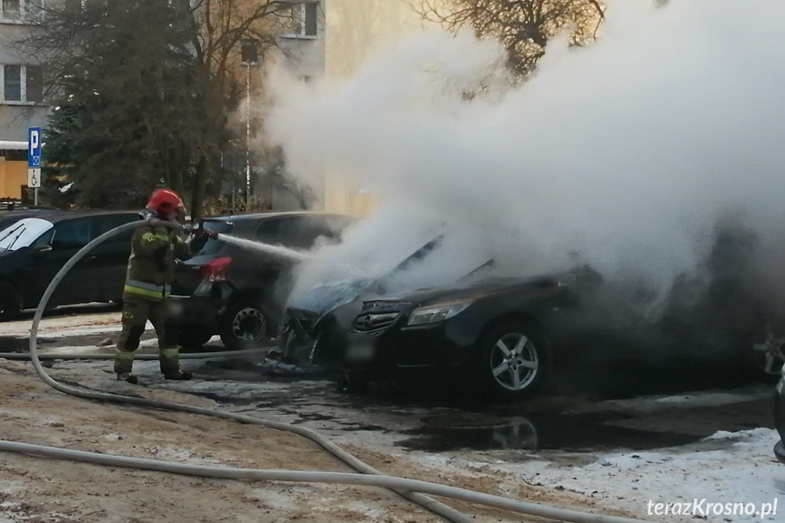 Pożar samochodów w Krośnie