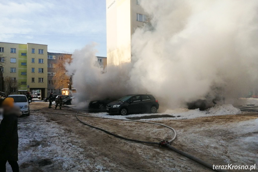 Pożar samochodów w Krośnie