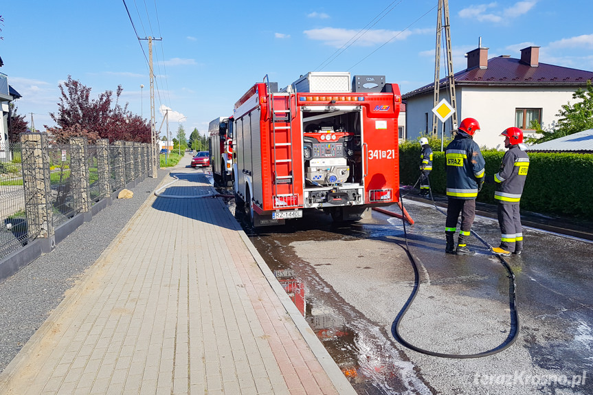 Pożar samochodu w Korczynie