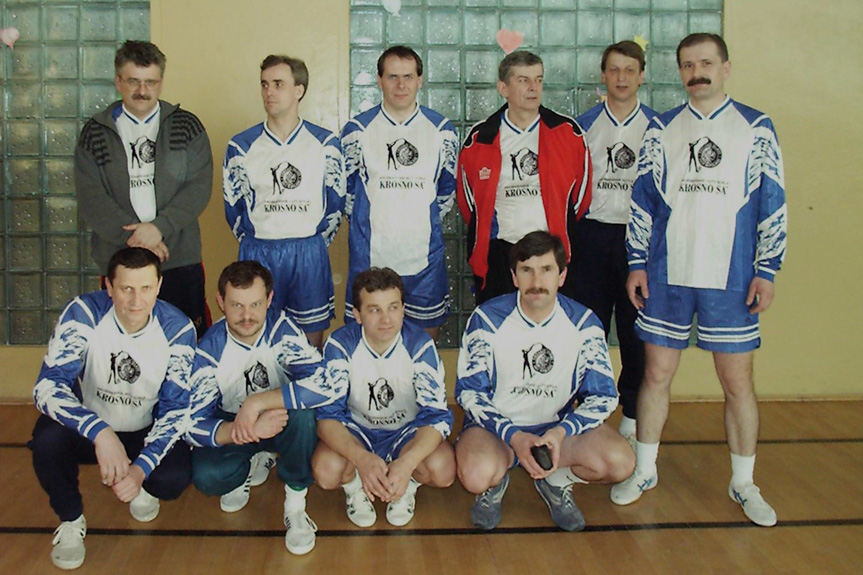Turniej piłki siatkowej w Miejscu Piastowym 2002