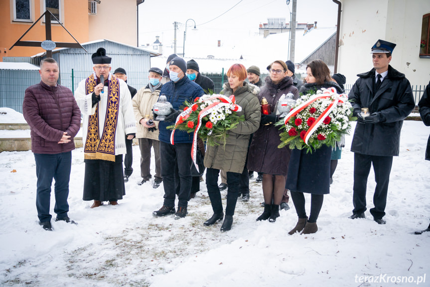 Uroczystość na cmentarzu w Korczynie