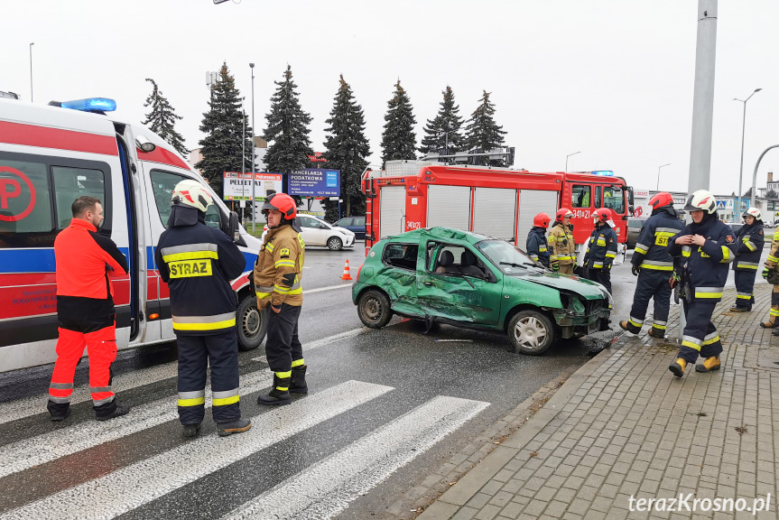 Zderzenie dwóch pojazdów w Krośnie
