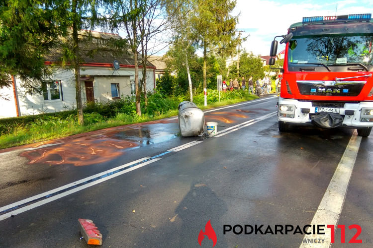 Zderzenie dwóch samochodów ciężarowych w Moderówce