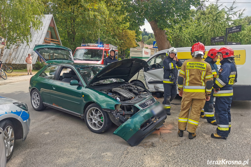 Zderzenie dwóch samochodów w Iwoniczu-Zdroju