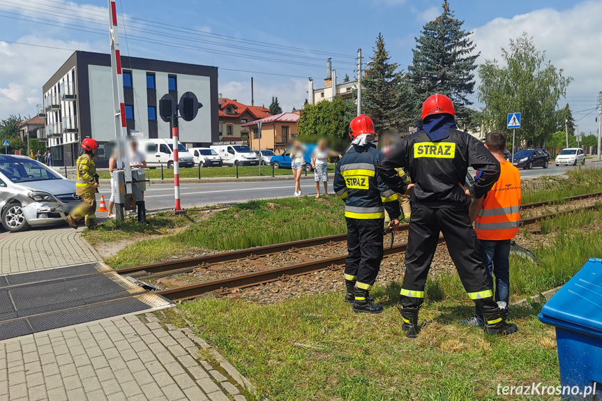 Zderzenie dwóch samochodów w Krośnie na Czajkowskiego