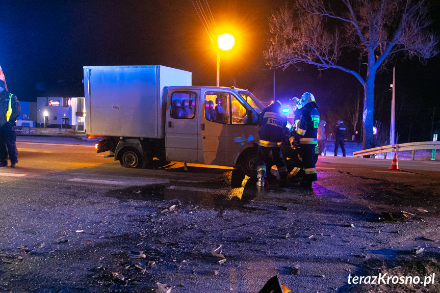 Zderzenie dwóch samochodów w Miejscu Piastowym