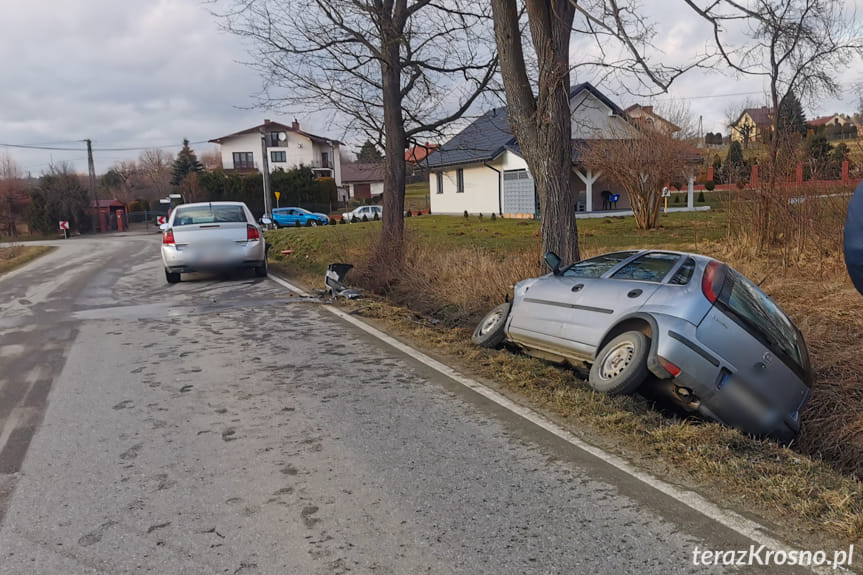 Zderzenie dwóch samochodów w Odrzykoniu