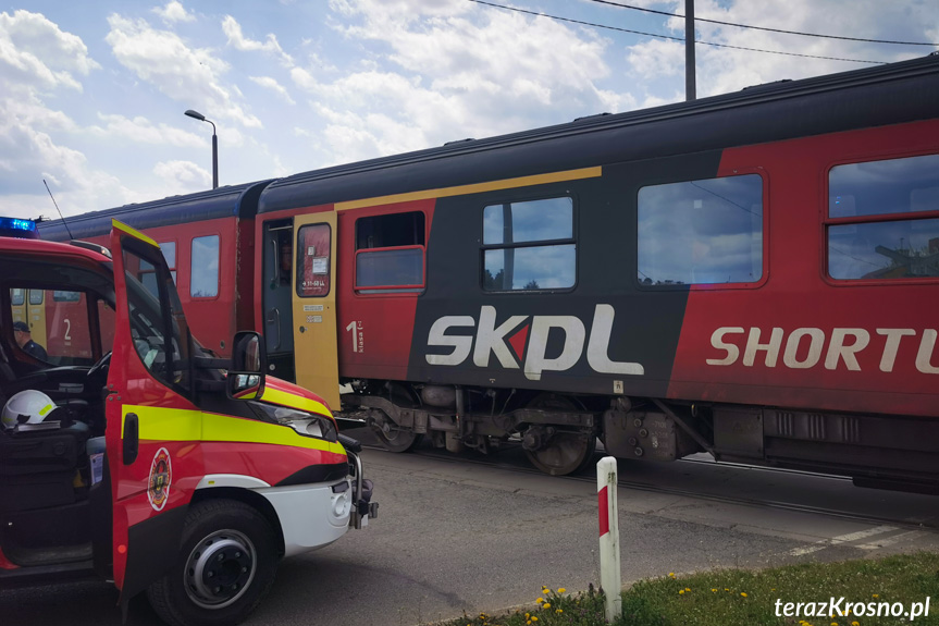 Zderzenie pociągu z osobówką w Jedliczu