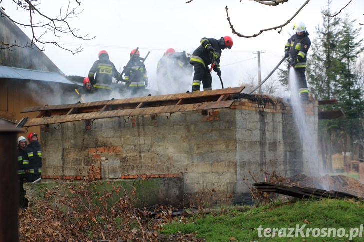 Pożar budynku gospodarczego w Teodorówce