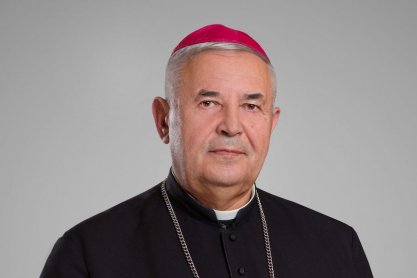 Biskup Edward Białogłowski złożył rezygnację