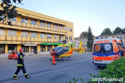 Helikopter LPR w centrum Krosna. Zabrał rannego chłopca
