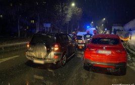 Kolizja trzech samochodów na Krakowskiej