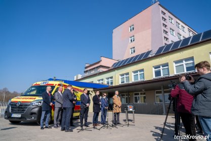 Nowa karetka w szpitalu w Krośnie