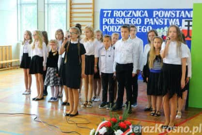 Obchody 77. rocznicy powstania Polskiego Państwa Podziemnego w Łękach Strzyżowskich