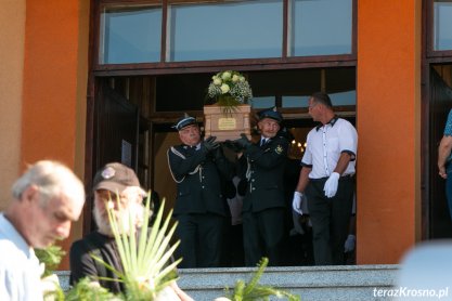 Pogrzeb księdza kan. Wojciecha Nowotarskiego