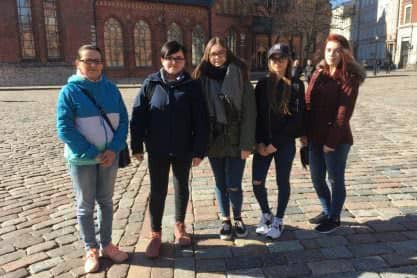 Uczennice z Zespołu Szkół w Iwoniczu na Łotwie