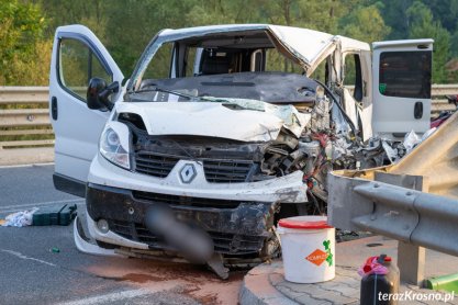 Wypadek w Tylawie, zderzenie busa z tirem