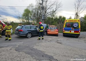 Kolizja dwóch samochodów w Krośnie