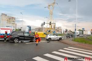 Zderzenie na skrzyżowaniu w Krośnie
