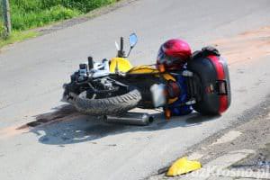 Zderzenie samochodu i motocykla w Rymanowie