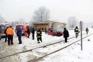 Zderzenie samochodu i pociągu w Jedliczu