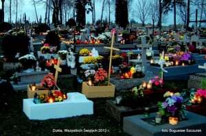 Cmentarze w regionie w dniu Wszystkich Świętych