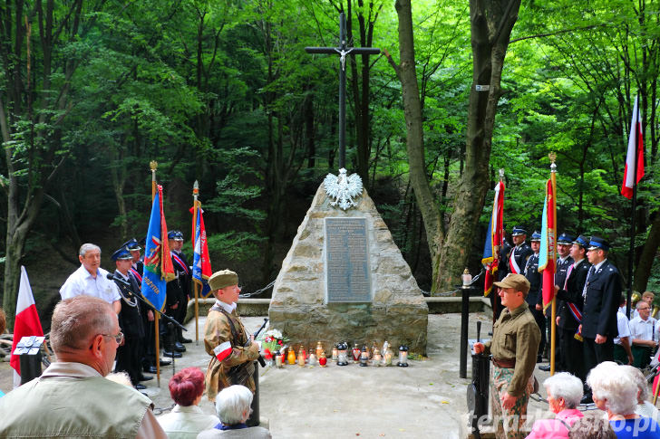 71. rocznica mordu w Lesie Grabińskim